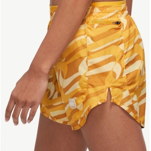 NWT Nike Running Short size Small - Picture 2 of 13